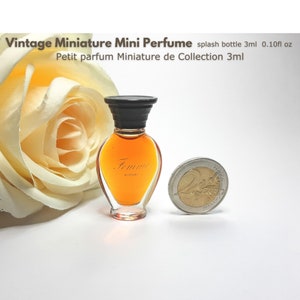 Women&#39;s perfume Femme de Rochas Miniature de Parfum Vintage Mini Mignon collectible, 3 ml 0.10 fl oz USA, sold without the box