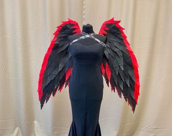 Wings cosplay, husk cosplay, hazbin cosplay, black and red wings, wings for photoshoot, halloween cosplay, halloween costume,halloween decor