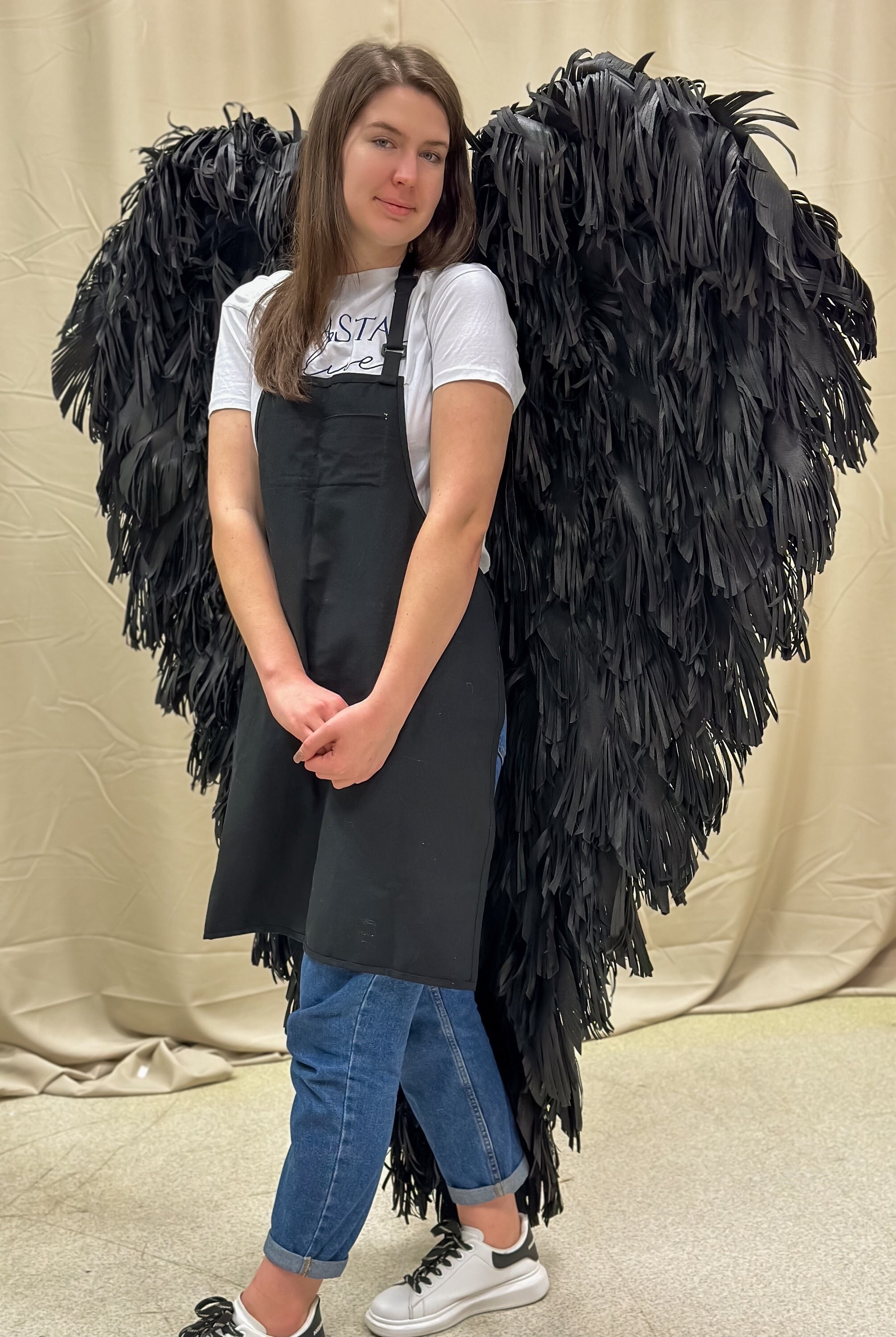 Disfraz de ángel con alas negras grandes y móviles para adulto. Tamaño de  la foto: 70 pulgadas/180 centímetros. - Etsy México, image size:2010x3000