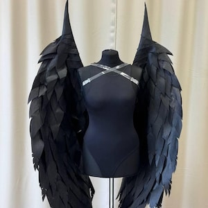 Wings for demon cosplay, wings with horns, dark cupid wings, demon costume, angel wings, raven wings, photoshoot Halloween cosplay costume