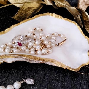Japanese Oyster Shell Jewellery Dish, Oyster Shell Jewellery Holder, Special Gift for Her, Luxury Gift, Unique Gift for Her