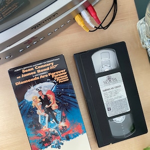 Diamonds Are Forever [VHS-1971]