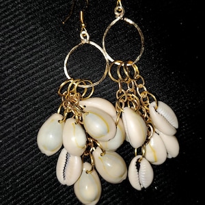 Cowrie Shell Cluster Dangle Earrings