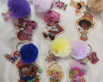 Llaveros de resina con doble pompón y capas, hechos a mano, de Strawberry Shortcake y sus amigos.