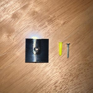 Lightsaber Covertech Wheel Wall Mount