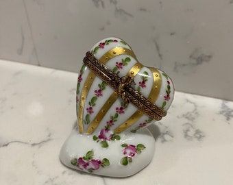 Limited Edition Gold & Floral Leaning Heart Limoges Box French Accents Peint Main