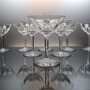 8 copas de champán de cristal Val Saint Lambert -Montana.
