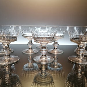 8 copas de champán de cristal Val Saint Lambert «Estado - Esneux»