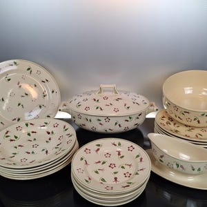 Talheres de cerâmica Boch Frères do século XIX “Mercure”