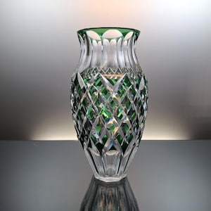 Val Saint Lambert emerald green crystal vase “Saurat”
