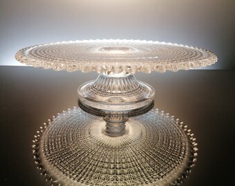V.S.L. Art Deco pastery dish on foot “Hambourg”