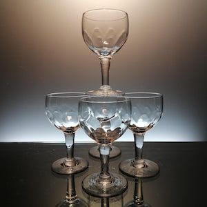 5 Val Saint Lambert wine glasses 1880
