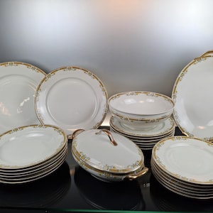 Dinner set for 6 people “Limoges Ceralene Raynaud & Co”