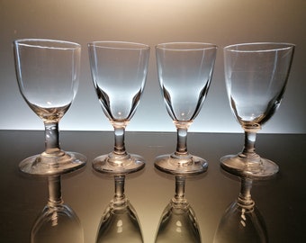4 French wine glasses anno 1770