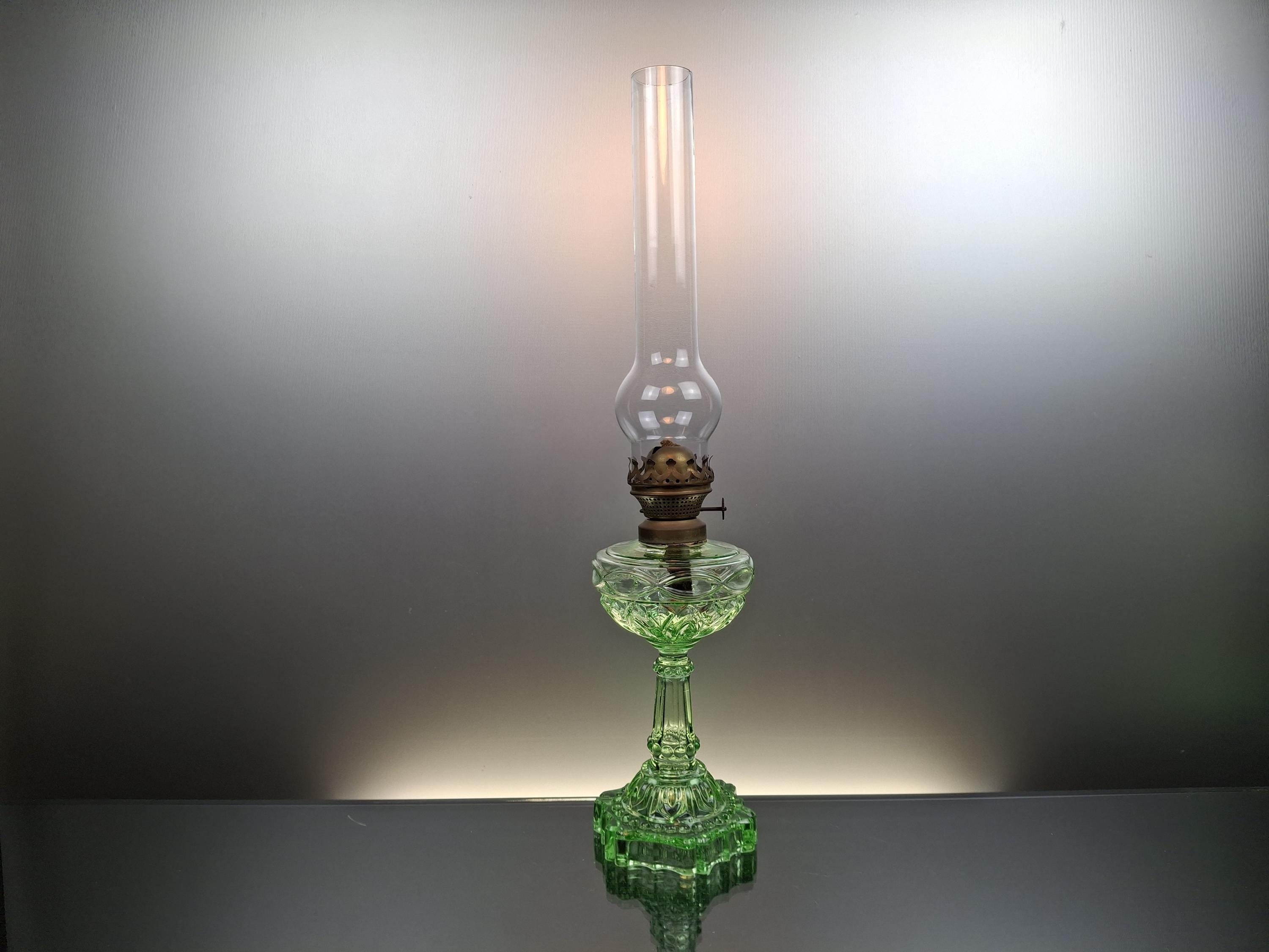 19世紀の緑色のガラス製オイルランプ「L&B」 - Etsy 日本