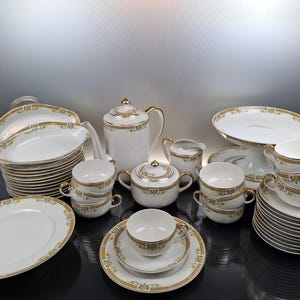 Pastry set for 10 people “Limoges Ceralene Raynaud & Co”
