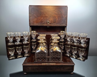 19th century Napoleon liqueur cellar "Baccarat"