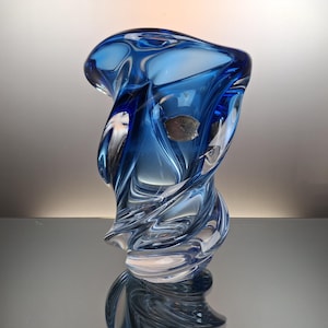Val Saint Lambert clear – bleu crystal vase “Conque”
