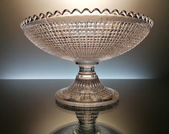 V.S.L. Art Deco fruit bowl on foot “Hambourg”