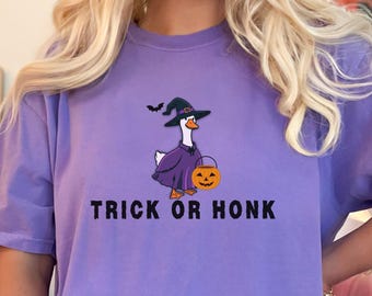 Goose Halloween Shirt Halloween Goose Shirt Halloween Goose Goose Shirt Goose Lover Shirt Sarcastic Goose Tee Halloween Clothes