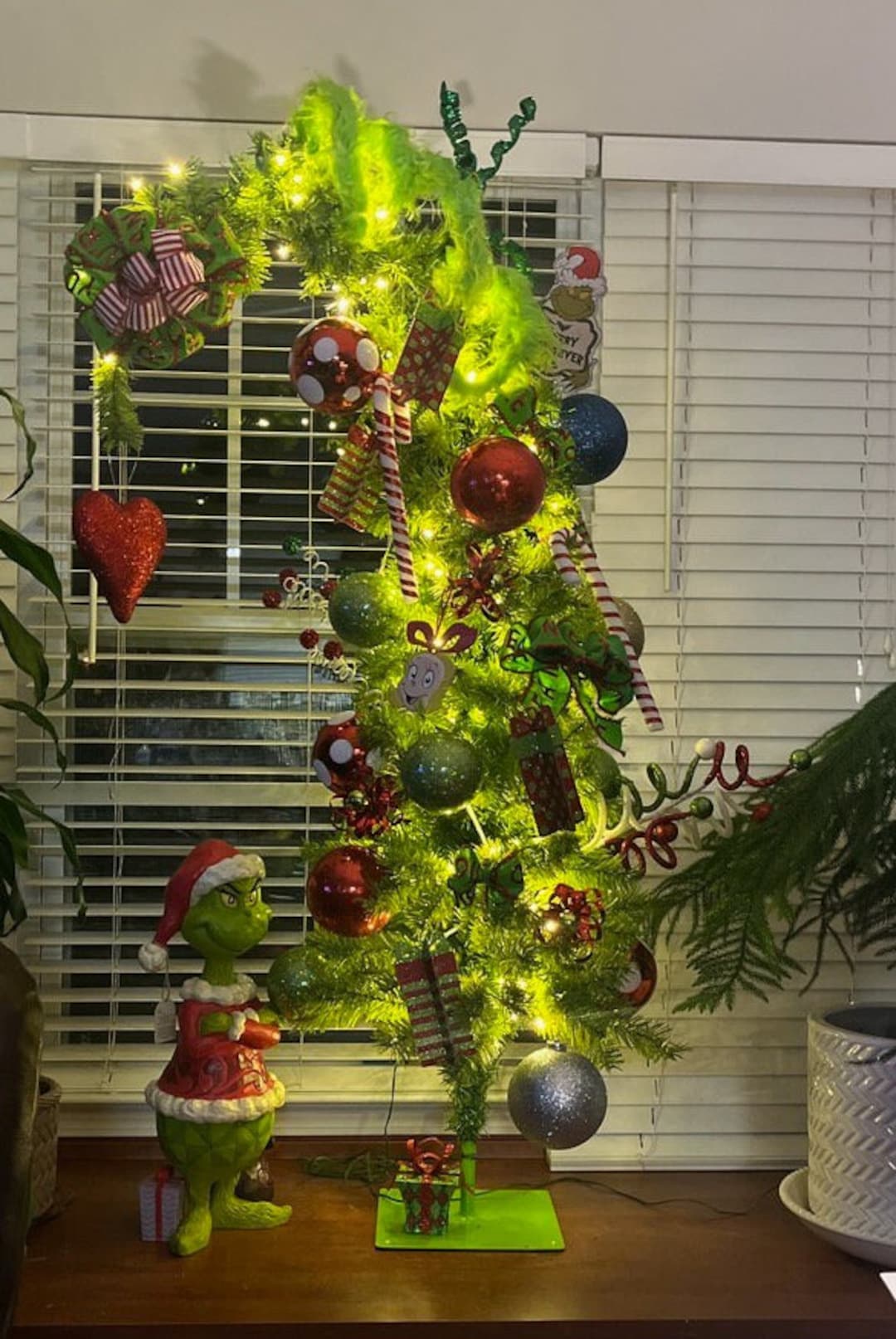 Grinch Themed Christmas Tree Etsy Il 1080xN.5591420647 M5rx