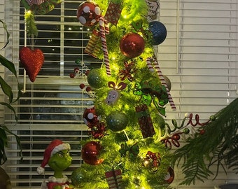 Grinch Themed Christmas Tree