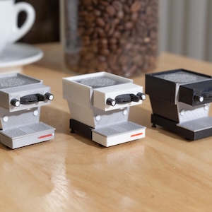 Espressomachinedecoratie - miniatuurornament geïnspireerd op La Marzocco Linea Mini-koffiezetapparaat