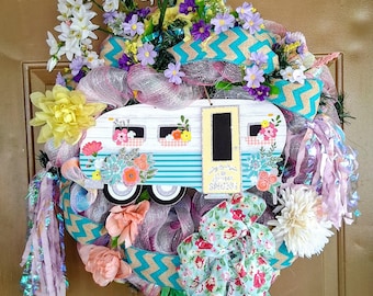 Ghirlanda primaverile per camper, decorazione vintage per porte di camper, decorazioni stagionali in stile cottagecore, composizione floreale per giardinaggio hippie