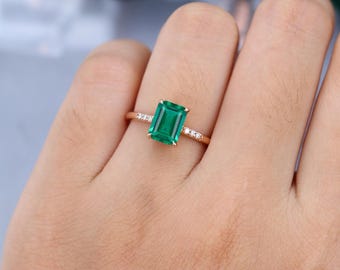 Anel de esmeralda vintage, anel de noivado de esmeralda, anel de ouro amarelo 18k, presente único, anel antigo de casamento, promessa de aniversário para ela, pedra de nascimento.