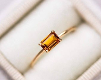 Dainty Citrine Ring, November Birthstone Ring, Baguette Citrine Ring, 14k Solid Gold Engagement Ring, Citrine Stacking Ring, Bridal Ring