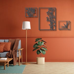 Metal Tree of Life Wall Art: Floral Frame Decor