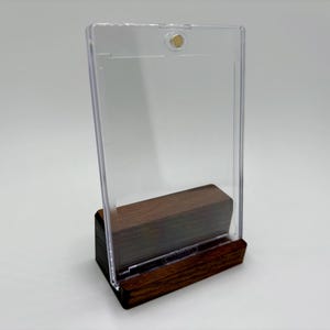 Présentoir de cartes à collectionner en noyer pour étui magnétique/gradué