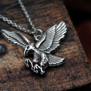 American Eagle Necklace - Symbol of Freedom and Strength - Majestic Bald Eagle Pendant - Symbol of Pride and Freedom