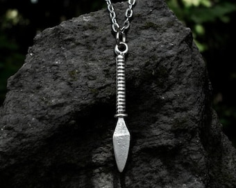 Silver Plated Spearhead Necklace - Tribal Spearhead Pendant for Men and Women - Perfect Gift for Adventurers and Nature Lovers