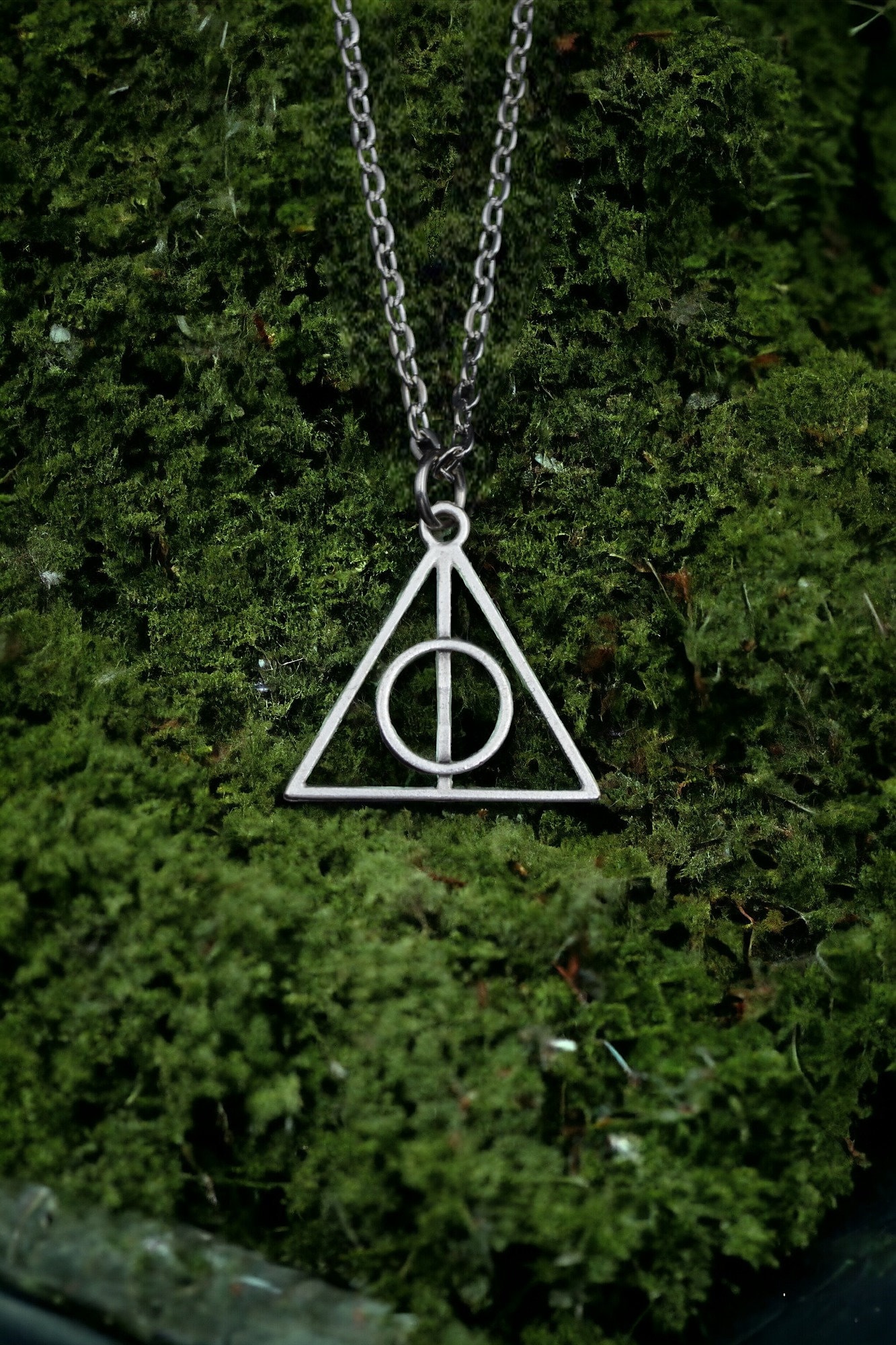 Harry Potter DEATHLY HALLOWS necklace - Enchanted Craft
