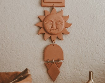 Vintage Sun Face Clay Wall Hanging: Southwestern Aztec Decor