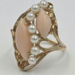 14K Angel Skin Coral White Pearl Yellow Gold Vintage 1960&#39;s Mid Century Pink Coral Ring