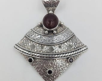 Vintage Sterling Silver Carnelian Garnet Gemstone 1990s Geometric Pendant
