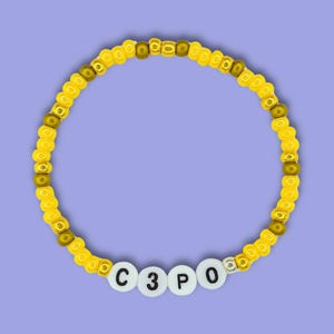 Pulseira de contas C-3PO, joia inspirada em dróides galácticos, presente de fã de filmes de ficção científica para ele e para ela