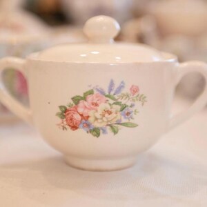 Muted Floral Sugar Bowl Tea Set Candle