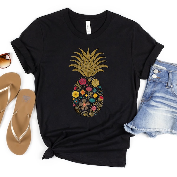 Floral Pineapple Shirt, Pineapple Tshirt, Floral Pineapple Tshirt, Woman's Shirt, Foodie Shirt, Summer Shirt, Fruit & Floral shirt