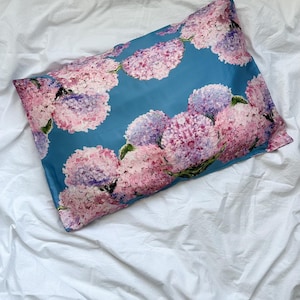 Blue 100% Silk Pillowcase with Hydrangea Design by Ukrainian Artist, Unique Floral Silk Pillowcase, Luxury Gift for Her, Anniversary Gift