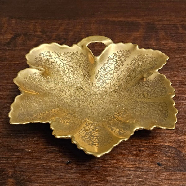 Pickard China Maple Leaf Shaped Trinket / Serving Dish - MCM 1940'S - 24K Gold Rose and Daisy Pattern 195 - Hostess Gift - Candy, Nut, Bowl