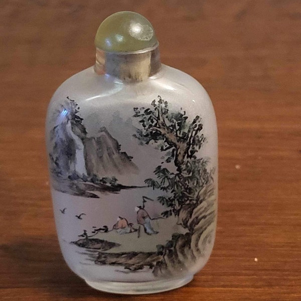 Vintage 1940’s Reverse Painted Chinese 3” Snuff Bottle/ Perfume Bottle