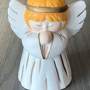 Caja de música de ángel navideño: &quot;Escucha el canto de los ángeles heraldos&quot;