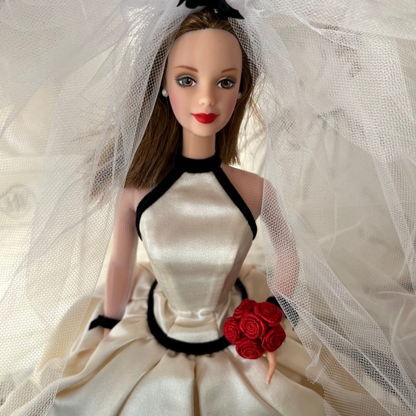 Vera Wang Limited Edition 1997 Bride Barbie with Original Box