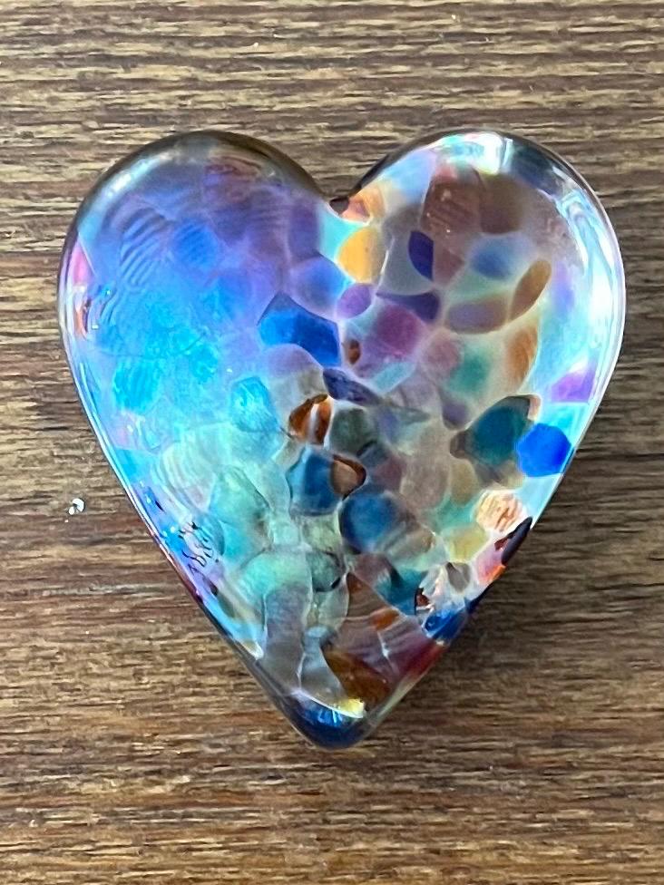 Robert Held アートガラス Robert Held Art Glass Iridescent Multicolor Rainbow Confetti Heart