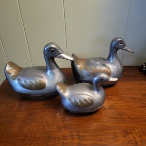 Pewter and Brass Dad, Mom and Baby Duck Family Vintage Trinket boxes - Jewelry Box (Set of 3)