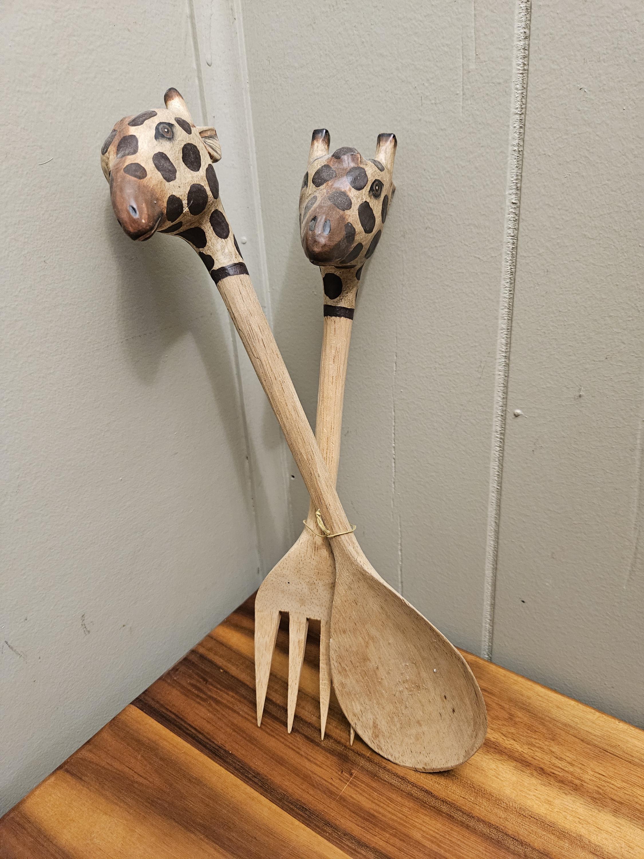 キリン ★ South African Giraffe レッグボーン African Giraffe Head - Pair of Salad Serving Fork and Spoon