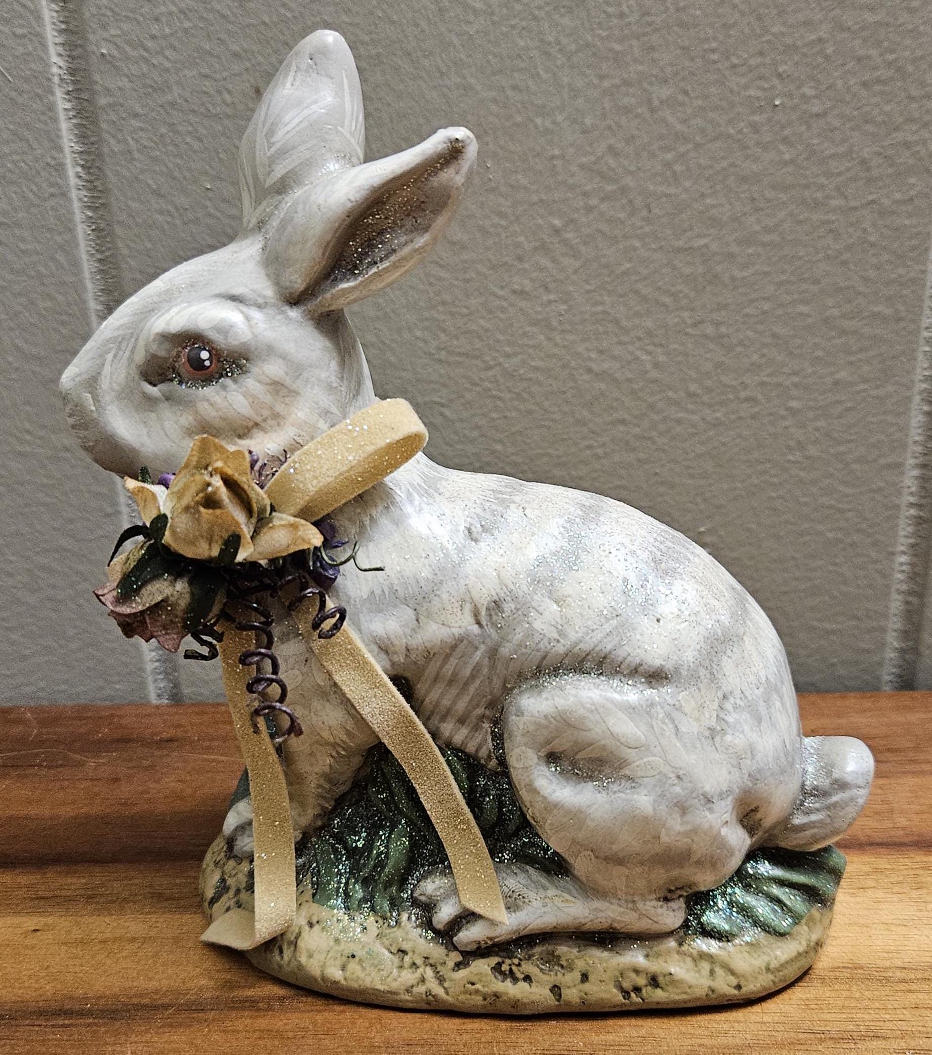 Vintage Primitive Hand Painted Chalkware Plaster Bunny Rabbit With